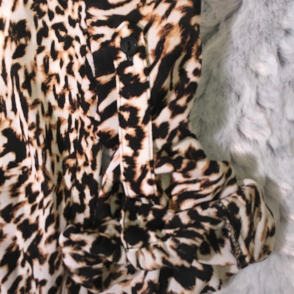 ANA Cheatea tunic design with 1/2 button front XL - Picture 3 of 3